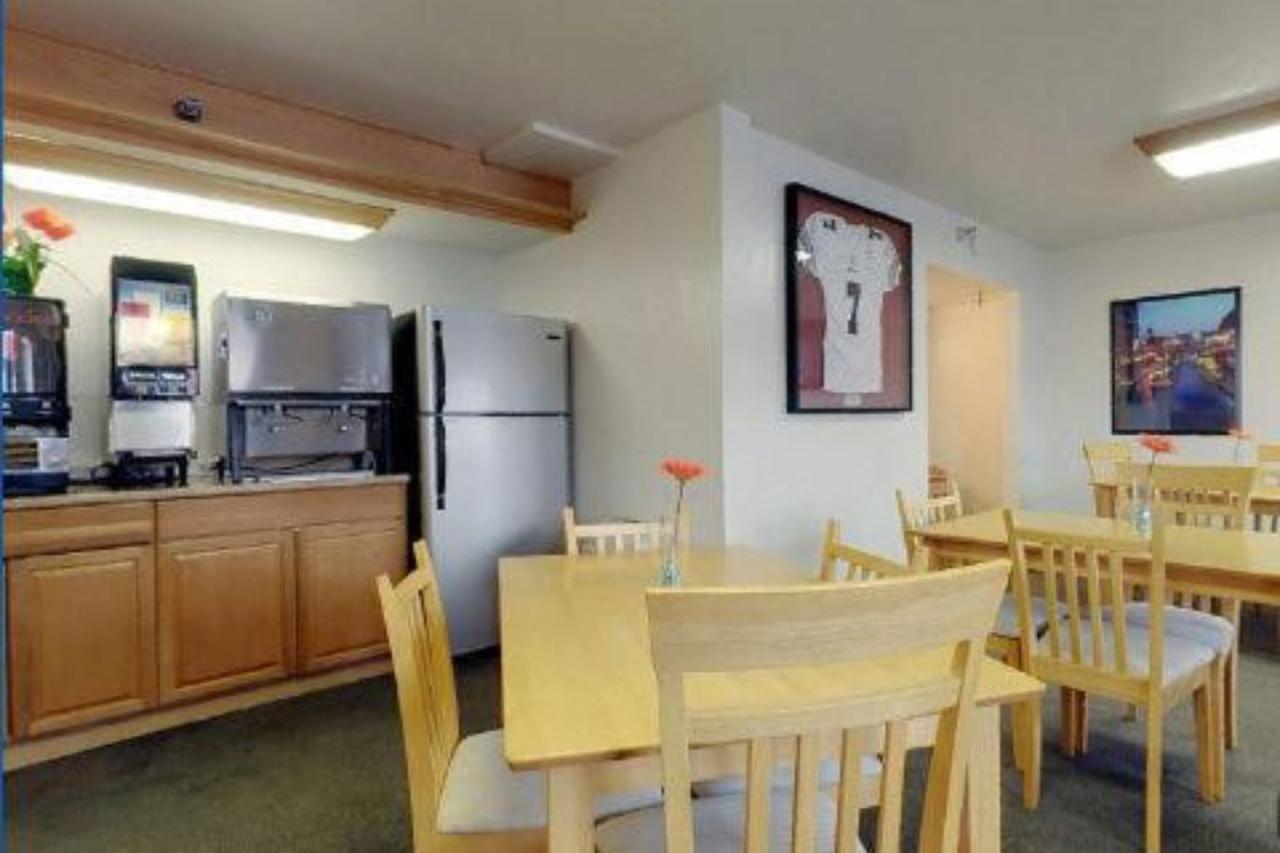 Americas Best Value Inn Oklahoma City South Eksteriør billede